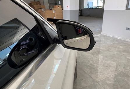 Mercedes Clase C W205 Post-2015 Cubiertas de Espejo Retrovisor Batman Murciélago Negro Piano Plástico ABS