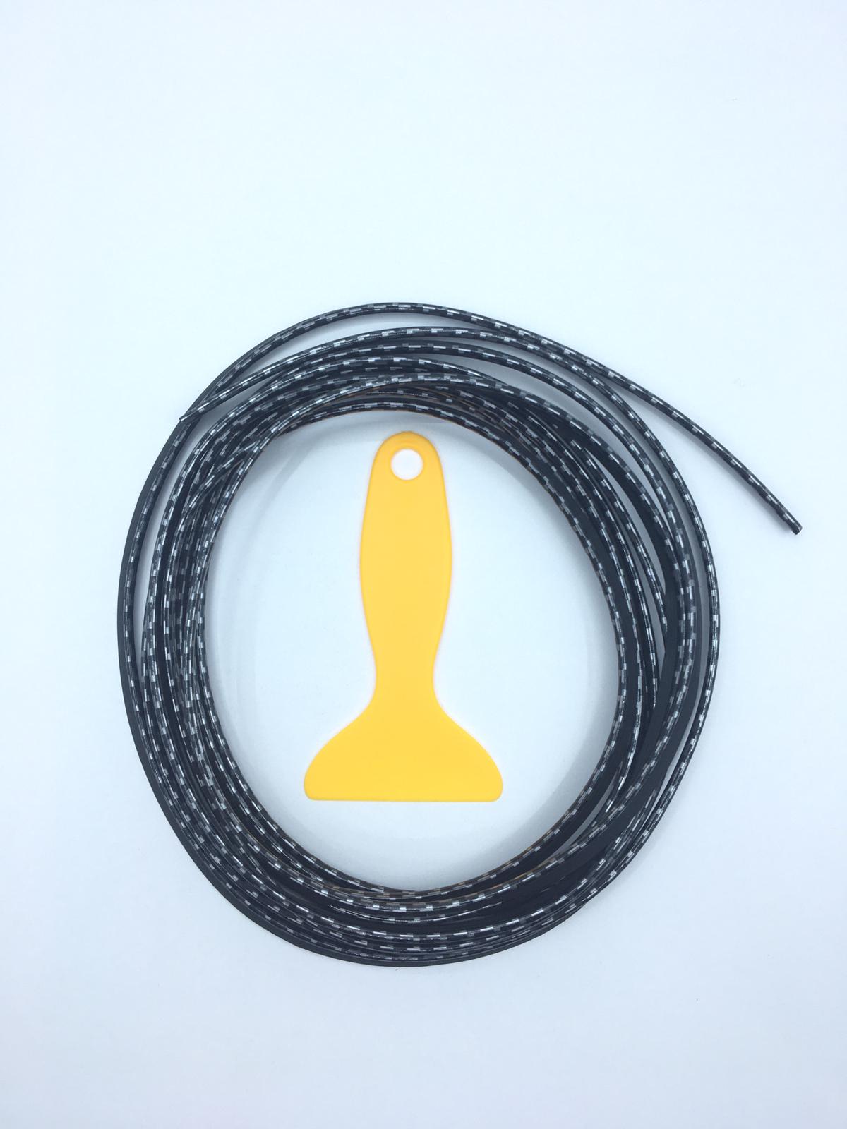 Tira de decoración de 5M para salpicadero de coche con cordón, tira de fibra de carbono con accesorio de burlete.