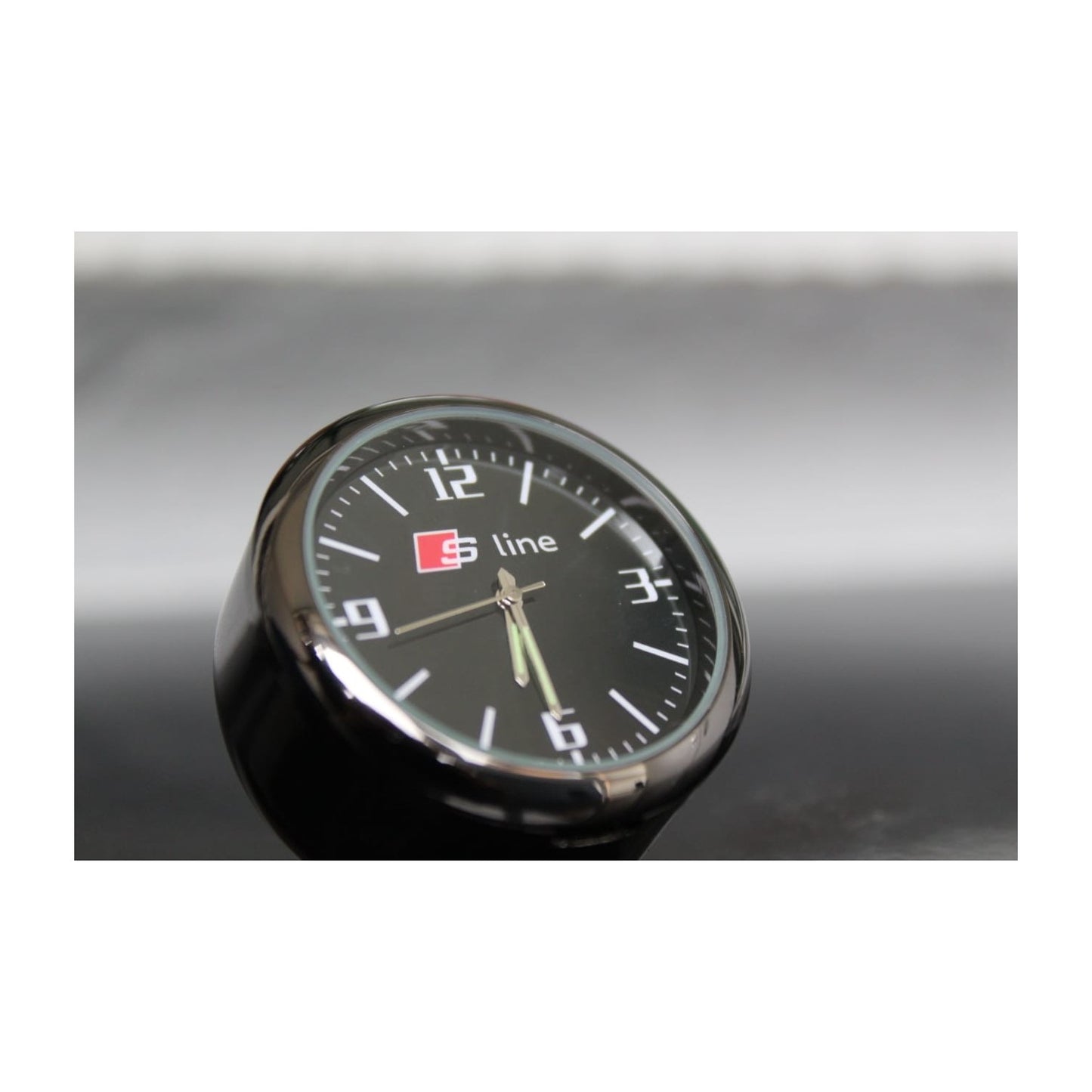 Reloj Analógico Retro Compatible con Ventilación Interior de Automóvil y Guantera, con Logotipo S line