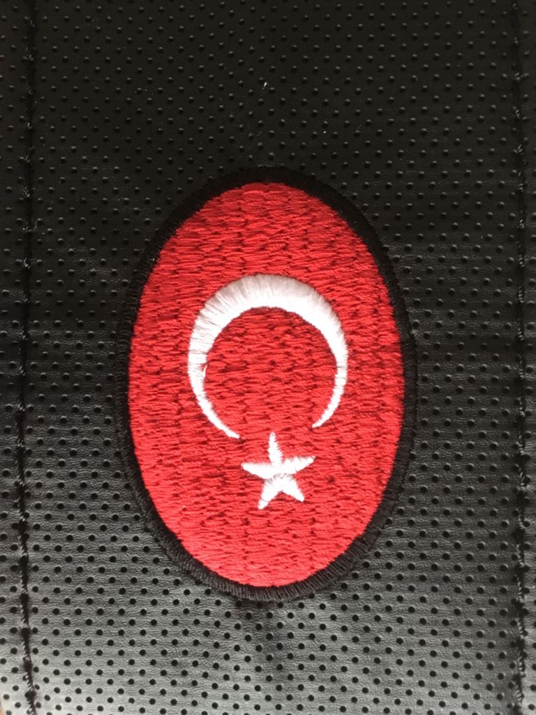 Funda enrollable para volante Automix con bandera turca