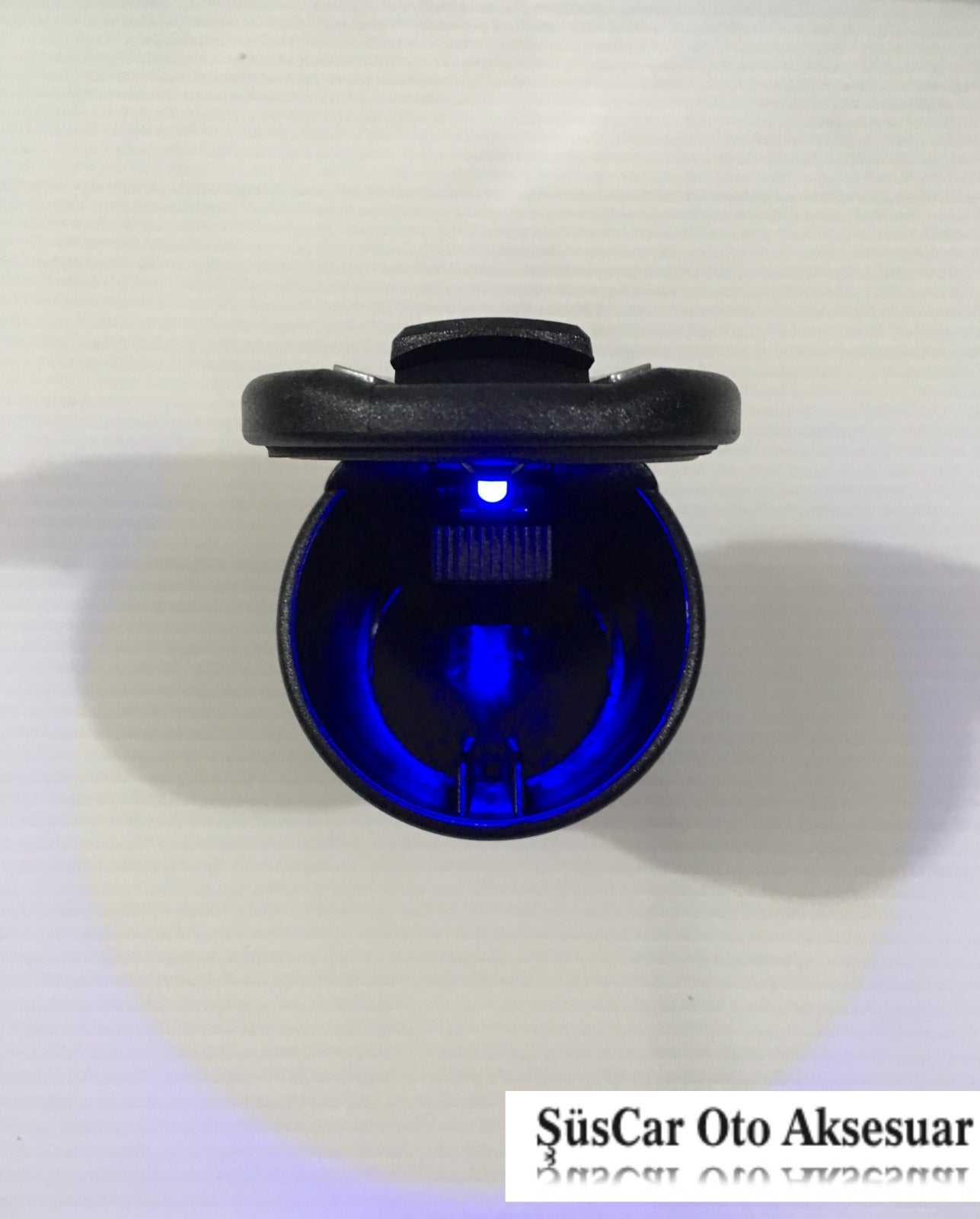 Cenicero de coche deportivo BMW tipo Mini con luz LED azul