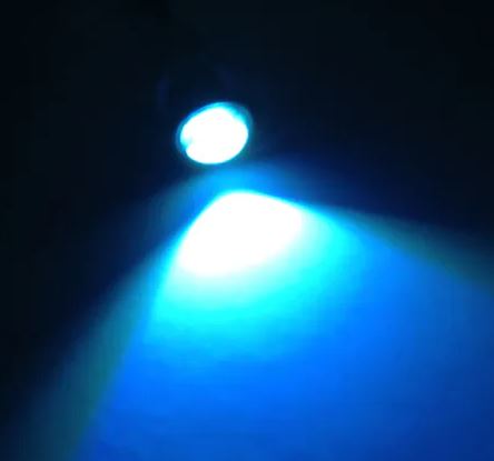 Luces de circulación diurna LED Eagle Eye, azul hielo, par