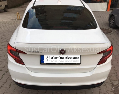 Spoiler delgado para maletero Fiat Egea Piano Black - Blanco Brillante