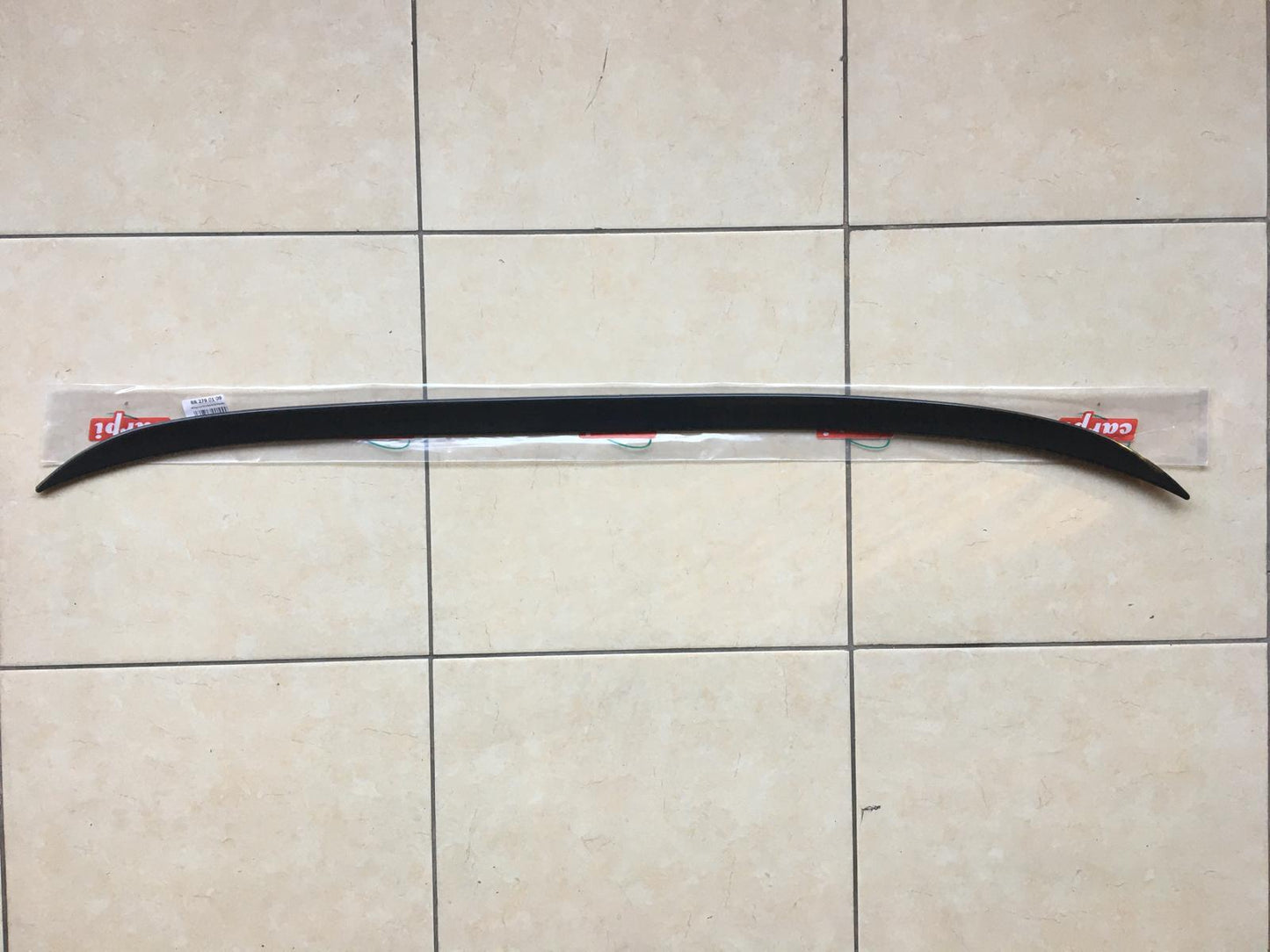 Spoiler delgado para maletero Fiat Egea Piano Black - Blanco Brillante
