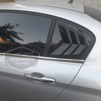 Fiat Egea Sedan 2015 en adelante, rejilla de ventana de mariposa, visera de ventana de mariposa, ventilación, par derecho e izquierdo, negro brillante NKT670