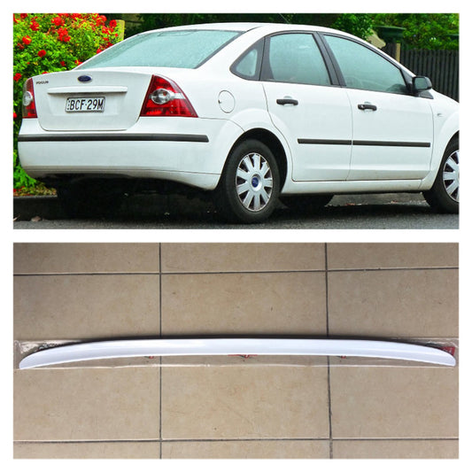 Ford Focus 2 2.5 Spoiler para maletero Moldura de maletero Blanco brillante