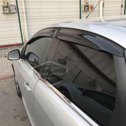 Juego de deflectores de viento para ventanillas Ford Focus 2 - 2.5 Sedán 2004-2011 Mugen Piano Black, 4 unidades, importado