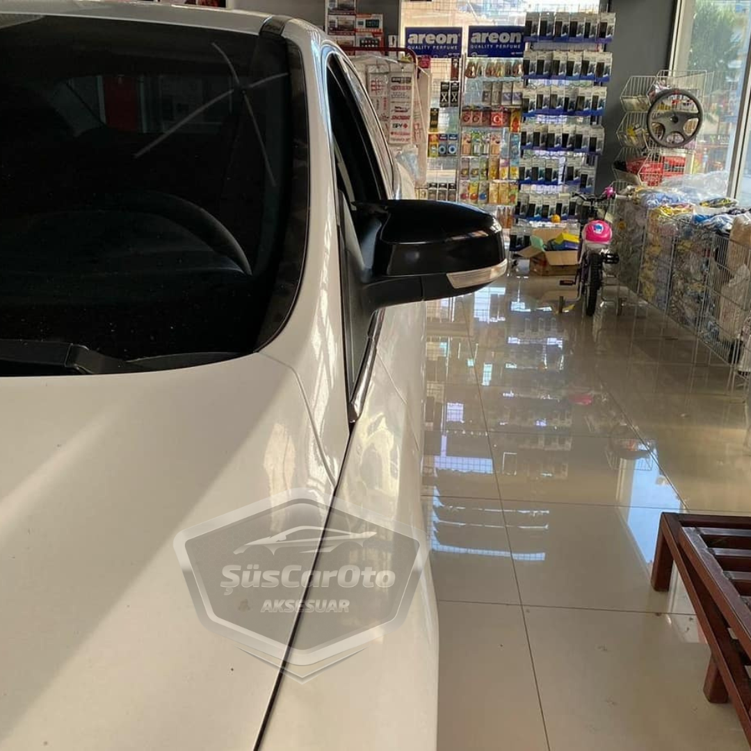 Ford Focus 3 3.5 2011-2018 Carcasa de retrovisor Batman Bat Negro Piano ABS Plástico