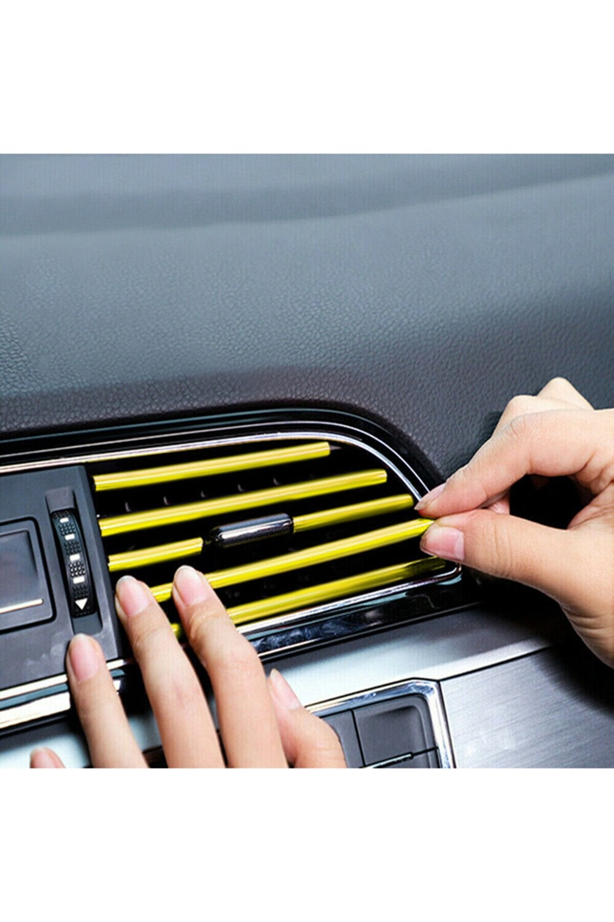 Rejilla de ventilación de aire acondicionado para coche, embellecedor decorativo de oro