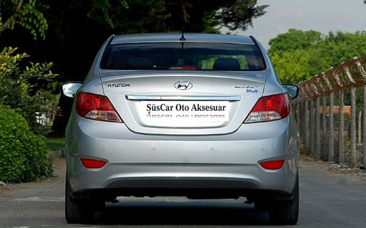 Spoiler trasero delgado brillante blanco para Hyundai Accent Blue