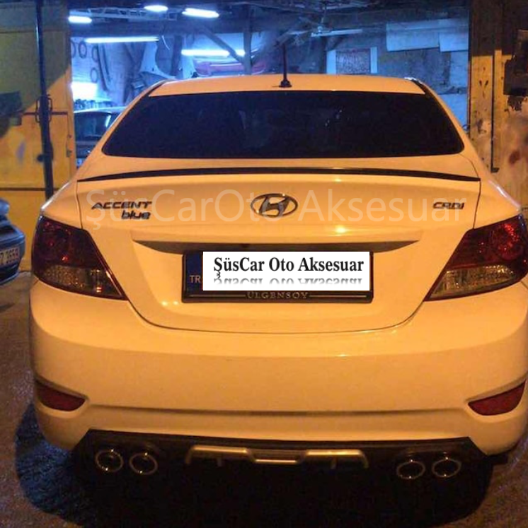 Hyundai Accent Blue Alerón Delgado para Maletero Negro Piano - Blanco