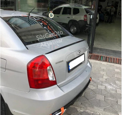 Hyundai Accent Era Spoiler de maletero Tira de maletero Negro piano