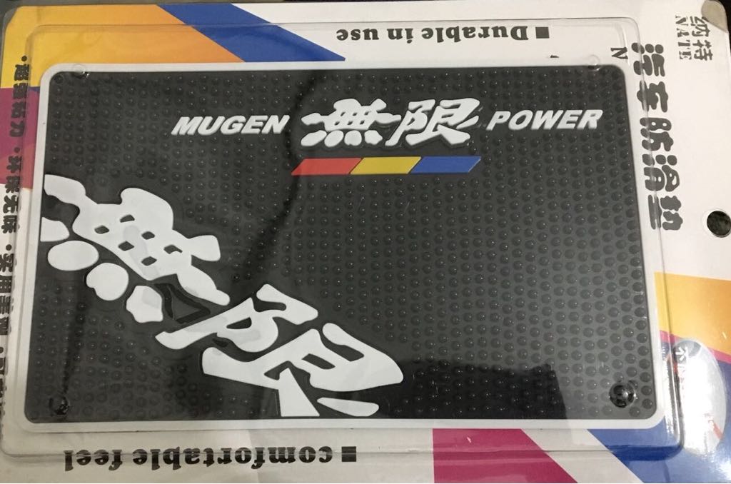 Alfombrilla Antideslizante para Salpicadero MUGEN