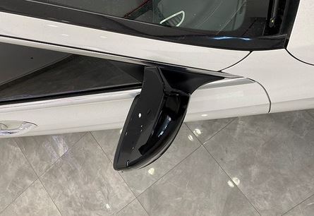 Mercedes Clase C W205 Post-2015 Cubiertas de Espejo Retrovisor Batman Murciélago Negro Piano Plástico ABS