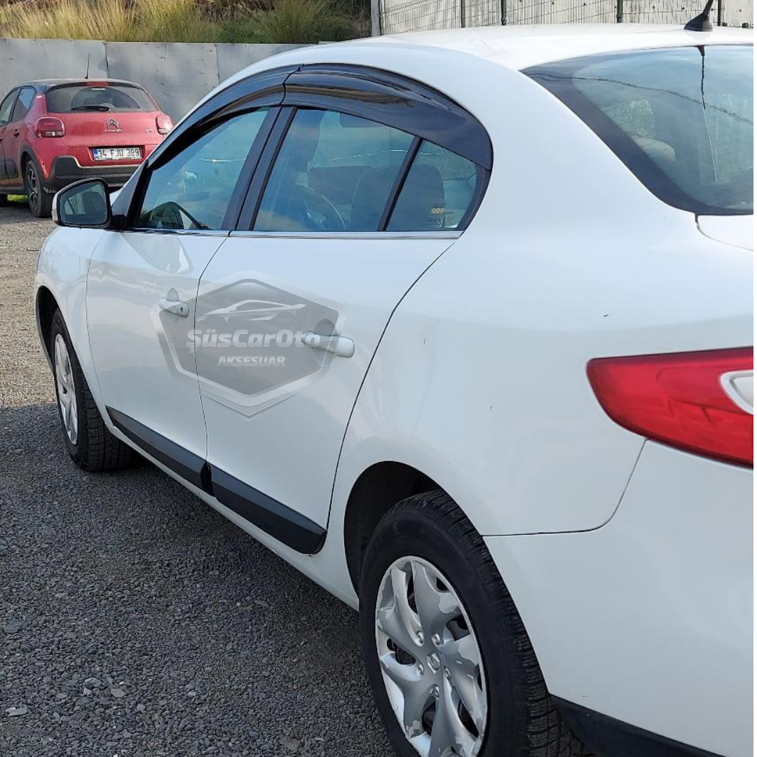 Renault Fluence 2009-2016 Juego de deflectores de ventana Mugen Piano Black 4 piezas, importado
