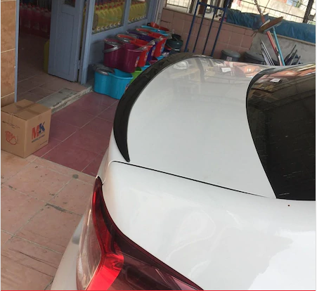 Renault Symbol 2013 en adelante Alerón de maletero Negro piano-Blanco