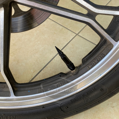 Tapa de válvula puntiaguda Tapa de válvula de bala Coche Motocicleta Bicicleta Metal Juego de 4 piezas Negro