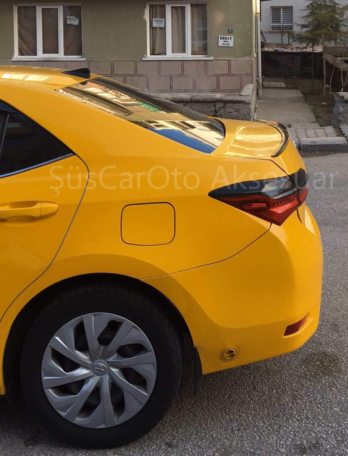 Spoiler de maletero piano black para Toyota Corolla 2013-2018 Sedán