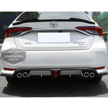 Difusor trasero negro/gris con pestañas para Toyota Corolla 2018 E210 en adelante, con 4 salidas de escape cromadas, añadido para paragolpes trasero, importado, 1.ª clase.