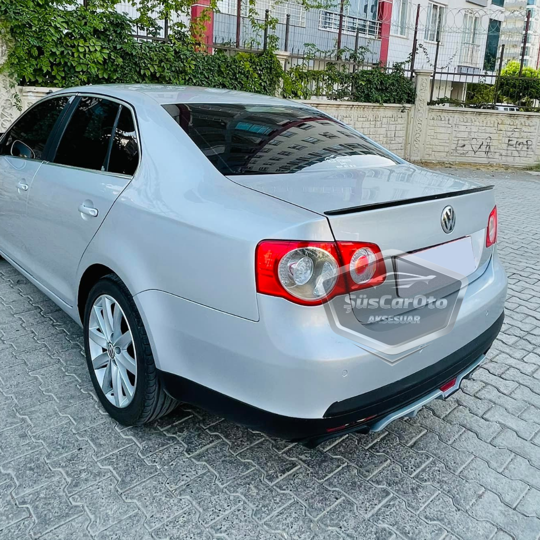 VW Jetta MK5 2005-2010 Spoiler Superior de Maletero Embellecedor Negro Piano Brillante