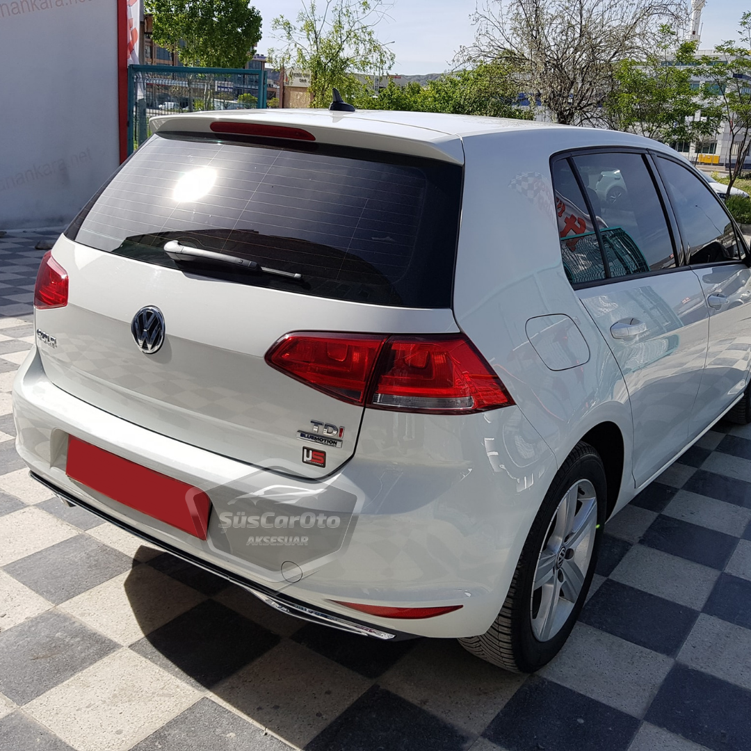 Difusor trasero negro brillante OEM compatible con VW Golf 7, accesorio de parachoques trasero con difusor Highline importado de primera clase DFZ01, con salidas de escape cromadas con pestañas.