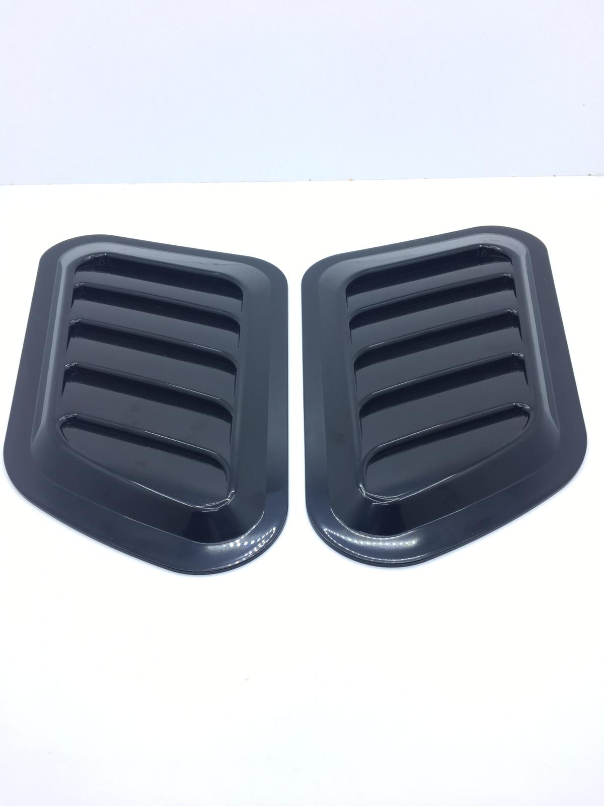 Rejilla de ventilación superior del capó Honda Civic FB7 Piano Black
