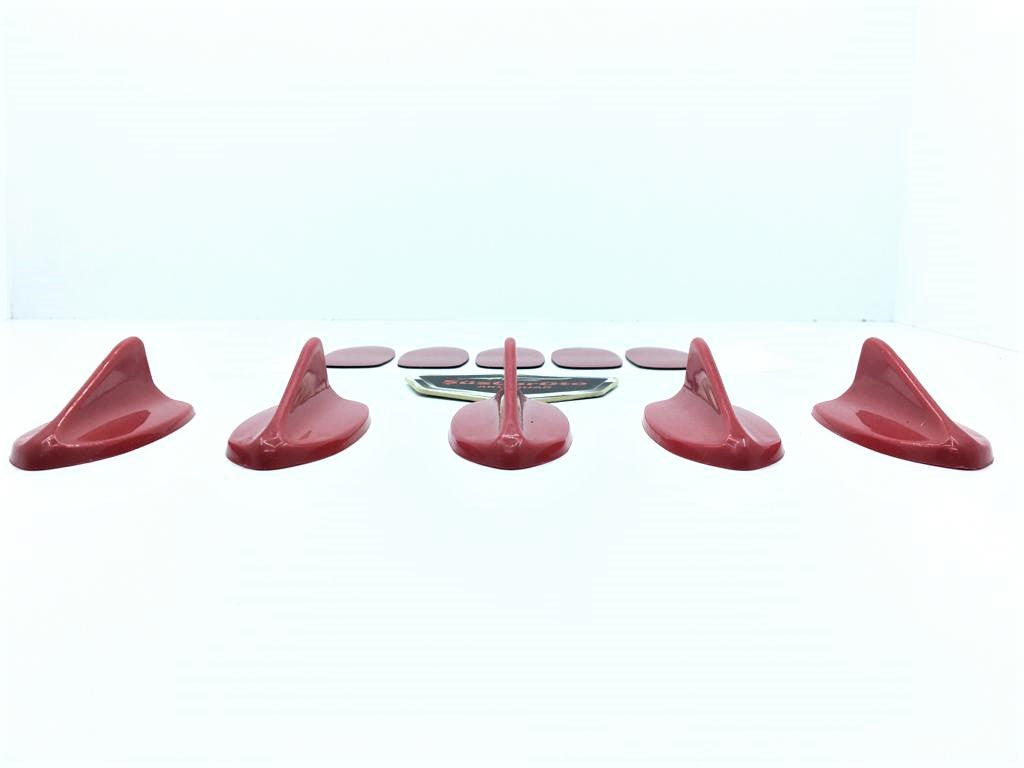 Set de 5 mini antenas decorativas tipo aleta de tiburón en color rojo