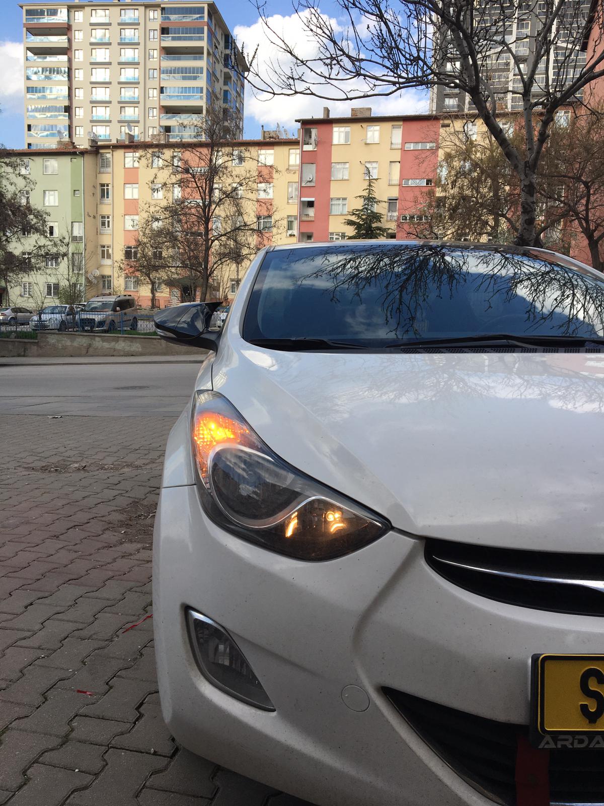 Hyundai Elantra 2011-2016 Cubierta de espejo lateral Batman tipo murciélago, negro piano, plástico ABS